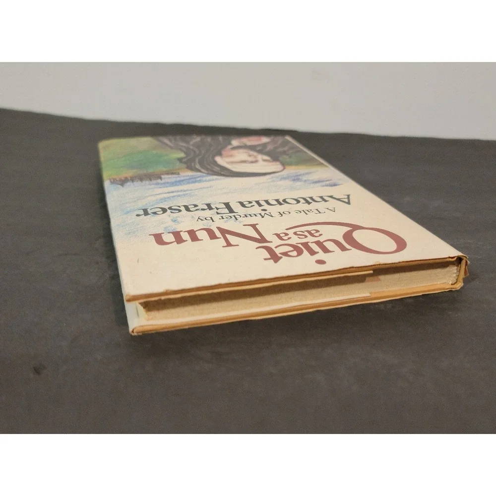 Quiet as a Nun Antonia Fraser 1977Hardcover Murder Mystery‎